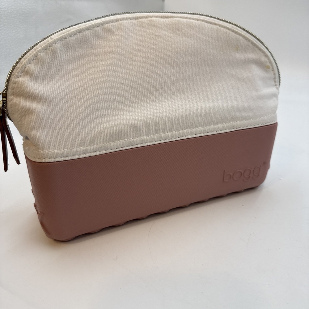 BOGG BAG Cream and Tan Cosmetic Bag